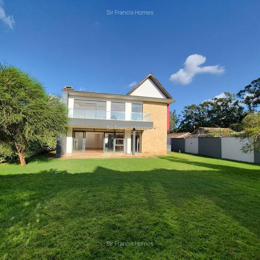 4 Bed Townhouse with En Suite at Garden Estate - 1