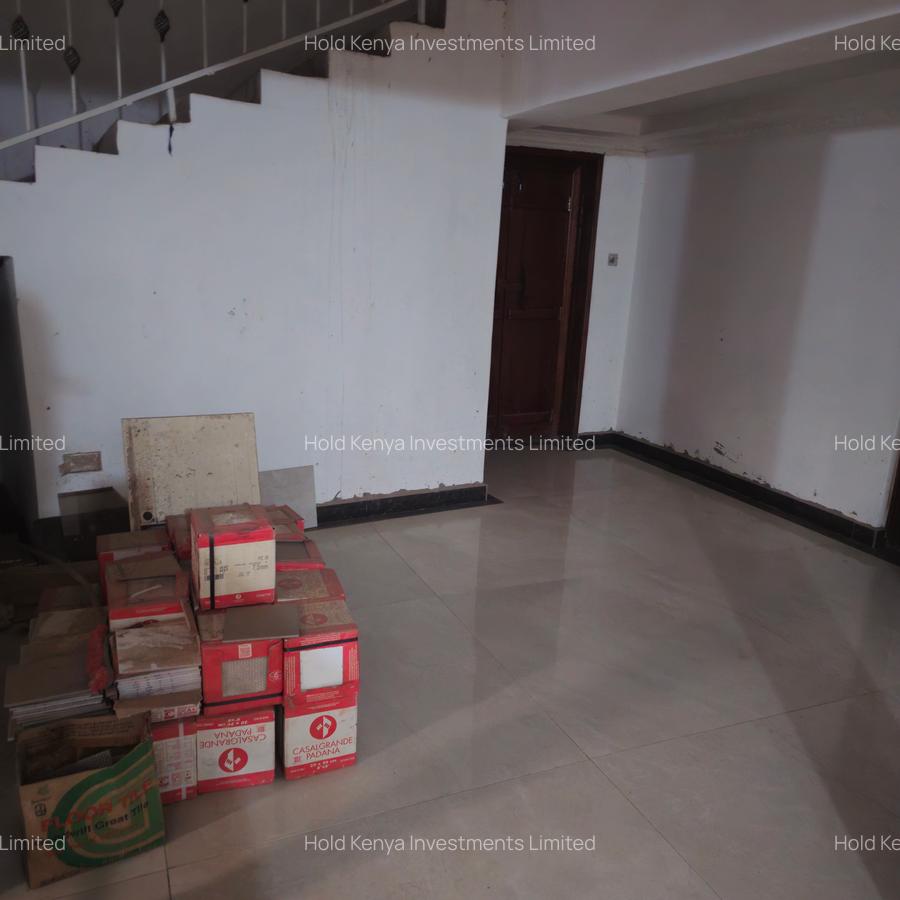 5 Bed House with En Suite at Mugumoine - 10