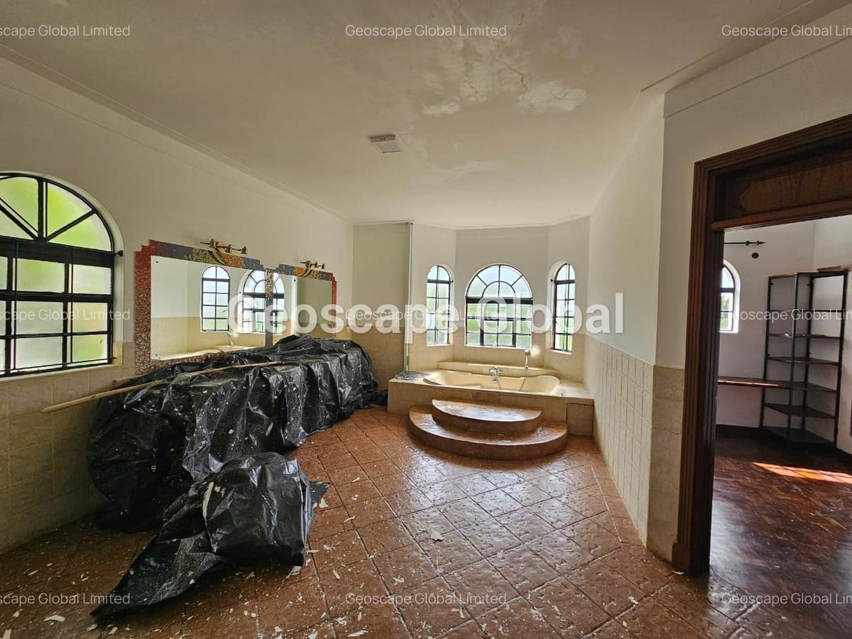 5 Bed House with En Suite in Thigiri - 9