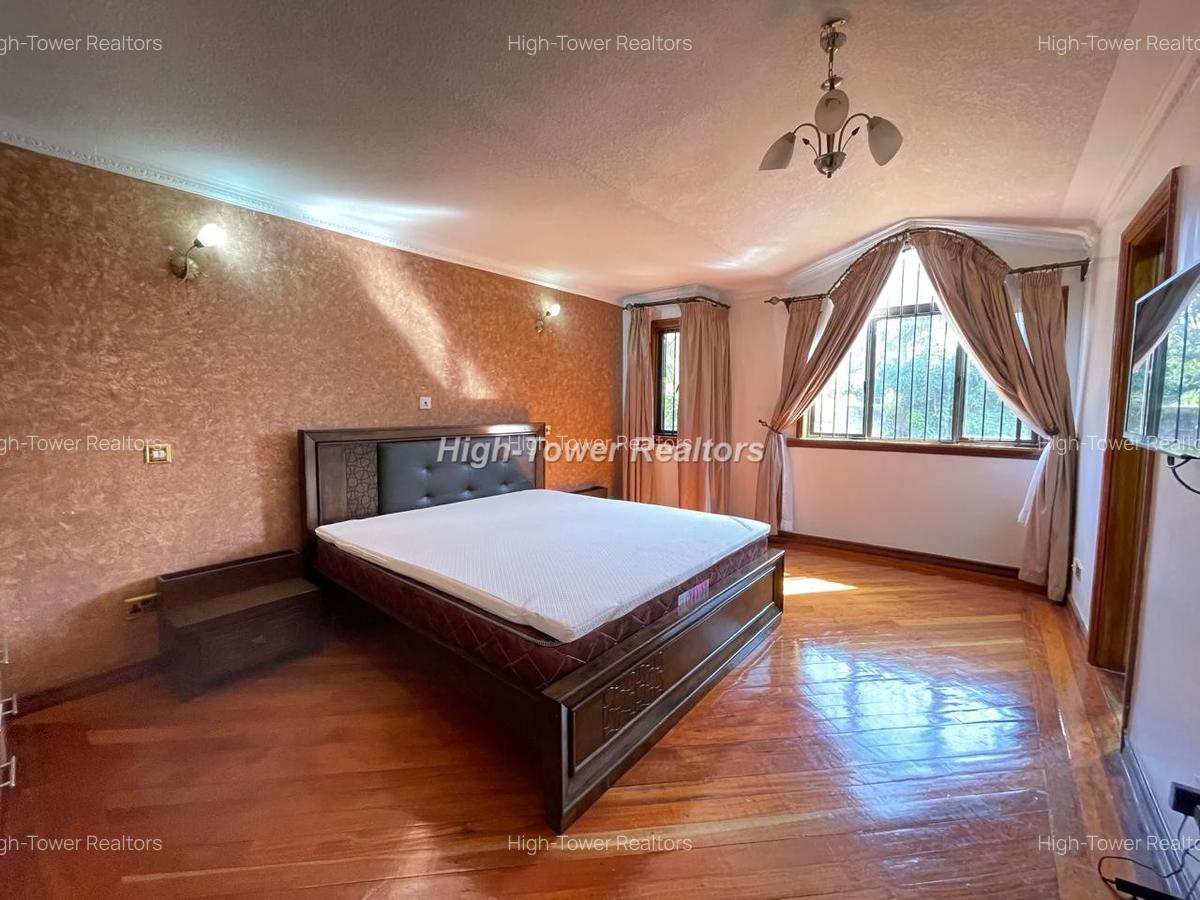 4 Bed Townhouse with En Suite in Runda - 17