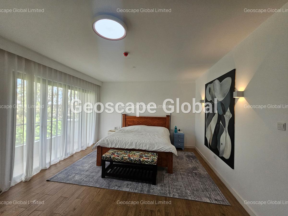 Furnished 4 Bed Apartment with En Suite in Rosslyn - 16