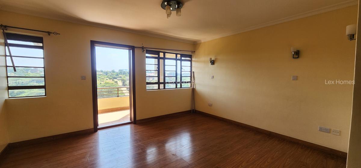 3 Bed Villa with En Suite at Kandisi - 17