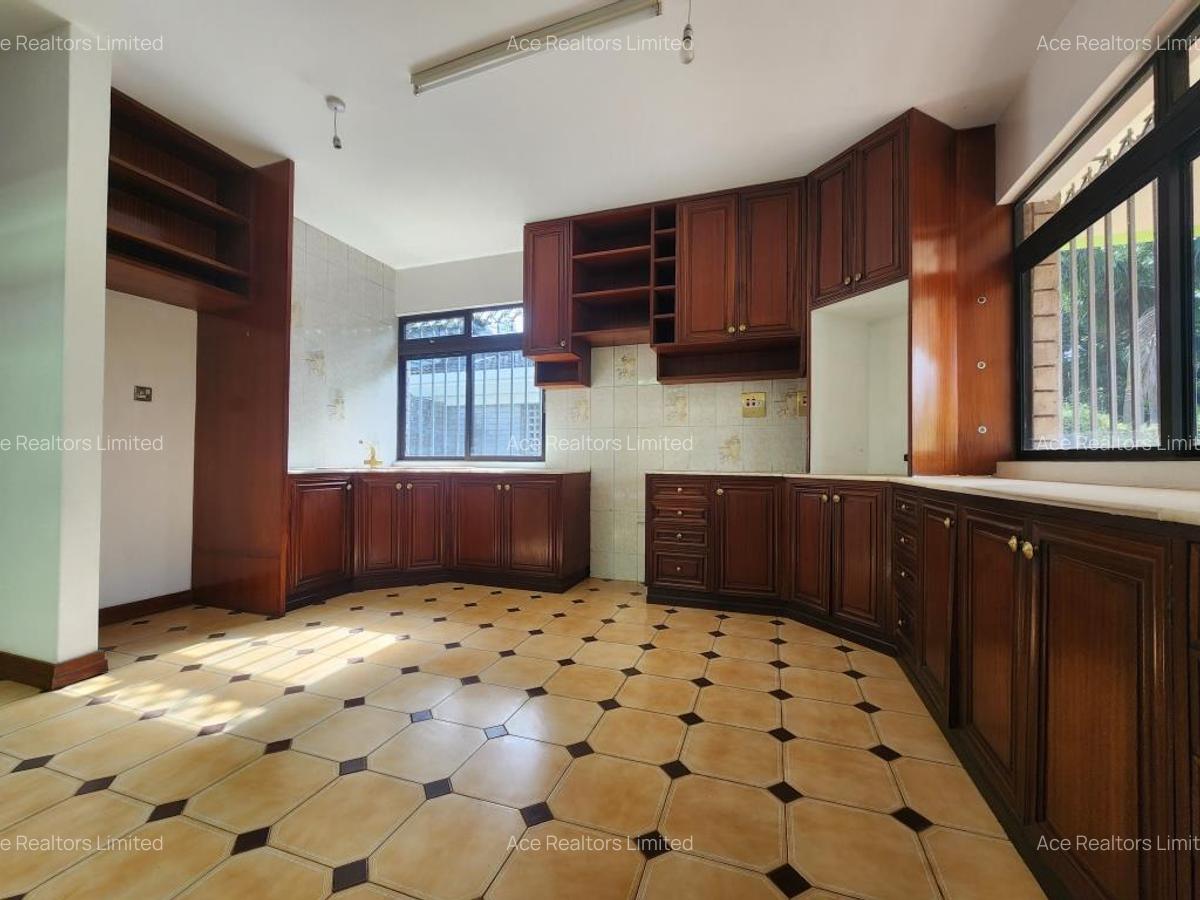 5 Bed House with En Suite at Muthaiga - 5