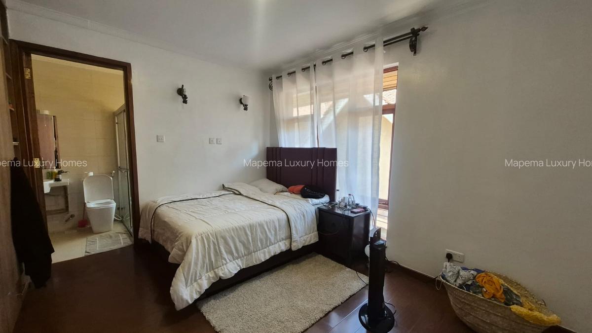 5 Bed Villa with En Suite at Miotoni - 3