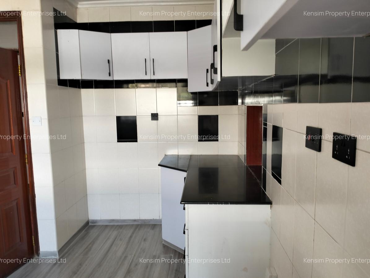 4 Bed Townhouse with En Suite in Lavington - 10