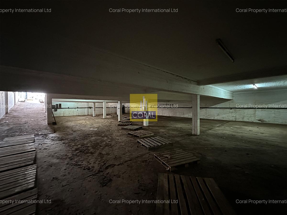Warehouse in Industrial Area - 10