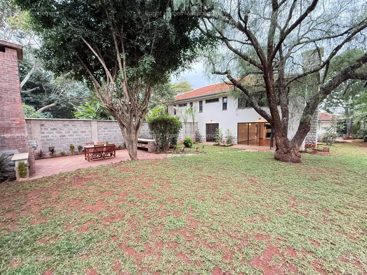 4 Bed Townhouse with En Suite in Lavington - 1