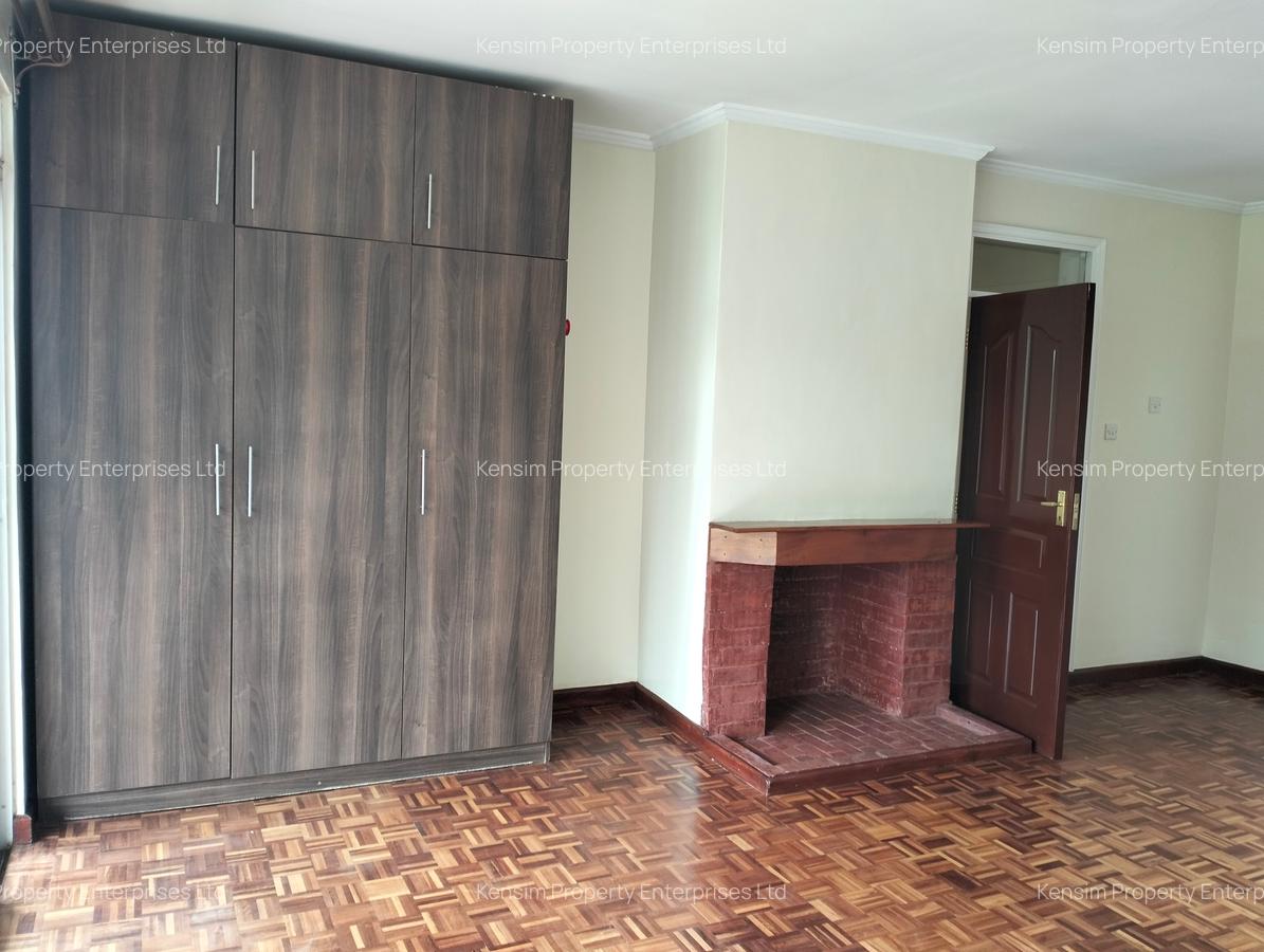 5 Bed Townhouse with En Suite in Kitisuru - 12