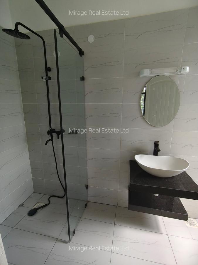 3 Bed Apartment with Swimming Pool in Kitisuru - 10