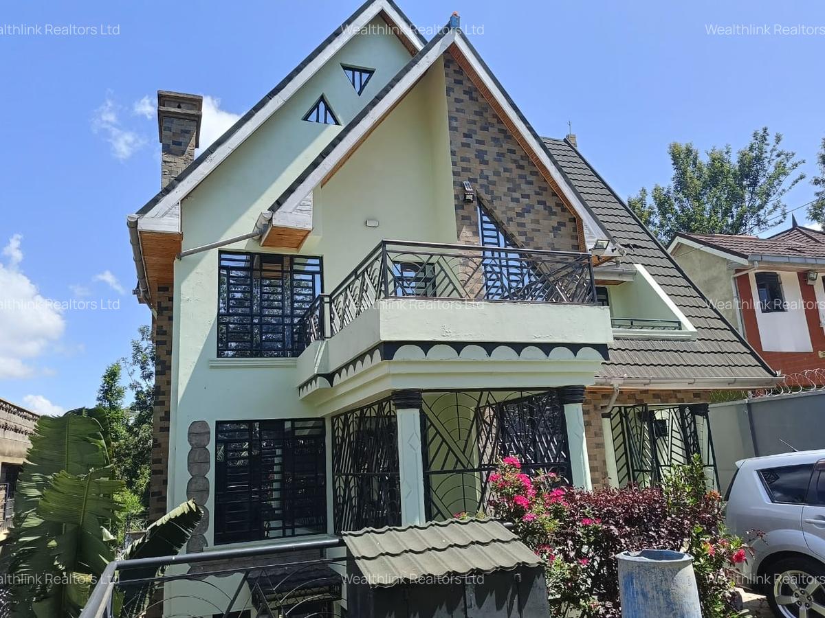 4 Bed House with En Suite at Runda - 14