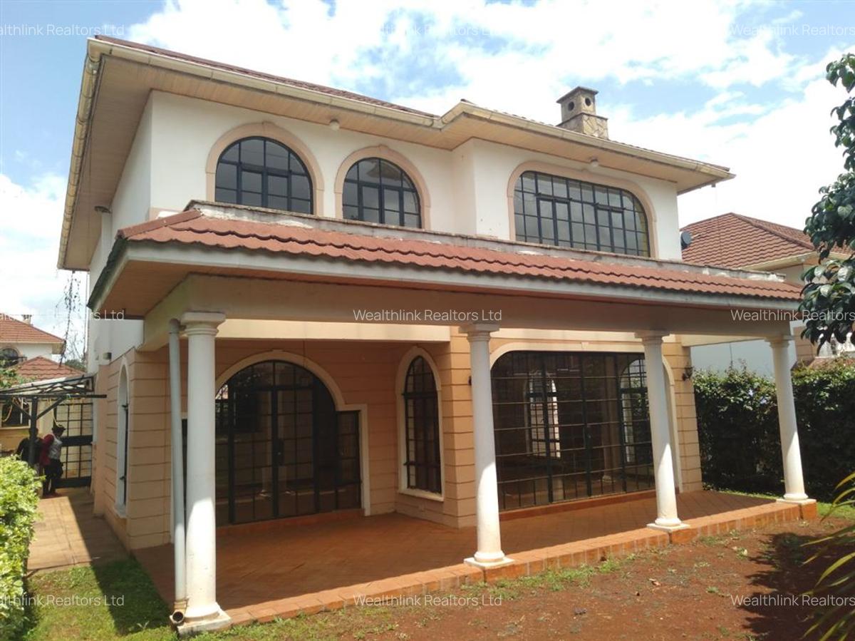 4 Bed Townhouse with En Suite at Five Star Meadows - 7