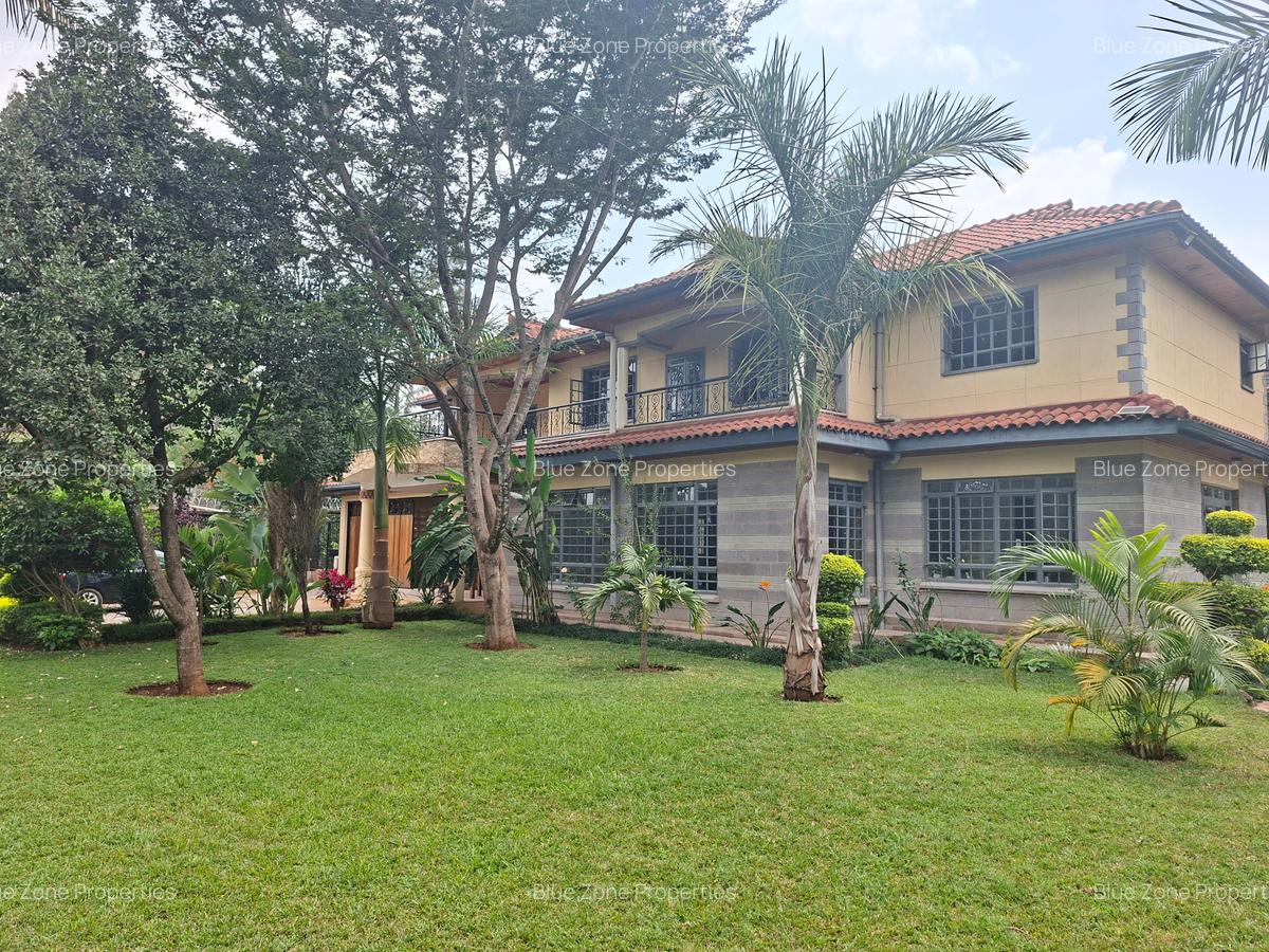 4 Bed House with En Suite in Runda - 1