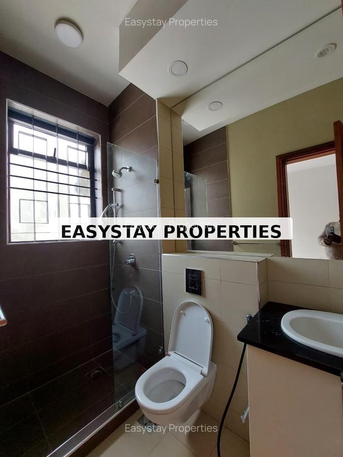 5 Bed Townhouse with En Suite in Spring Valley - 10