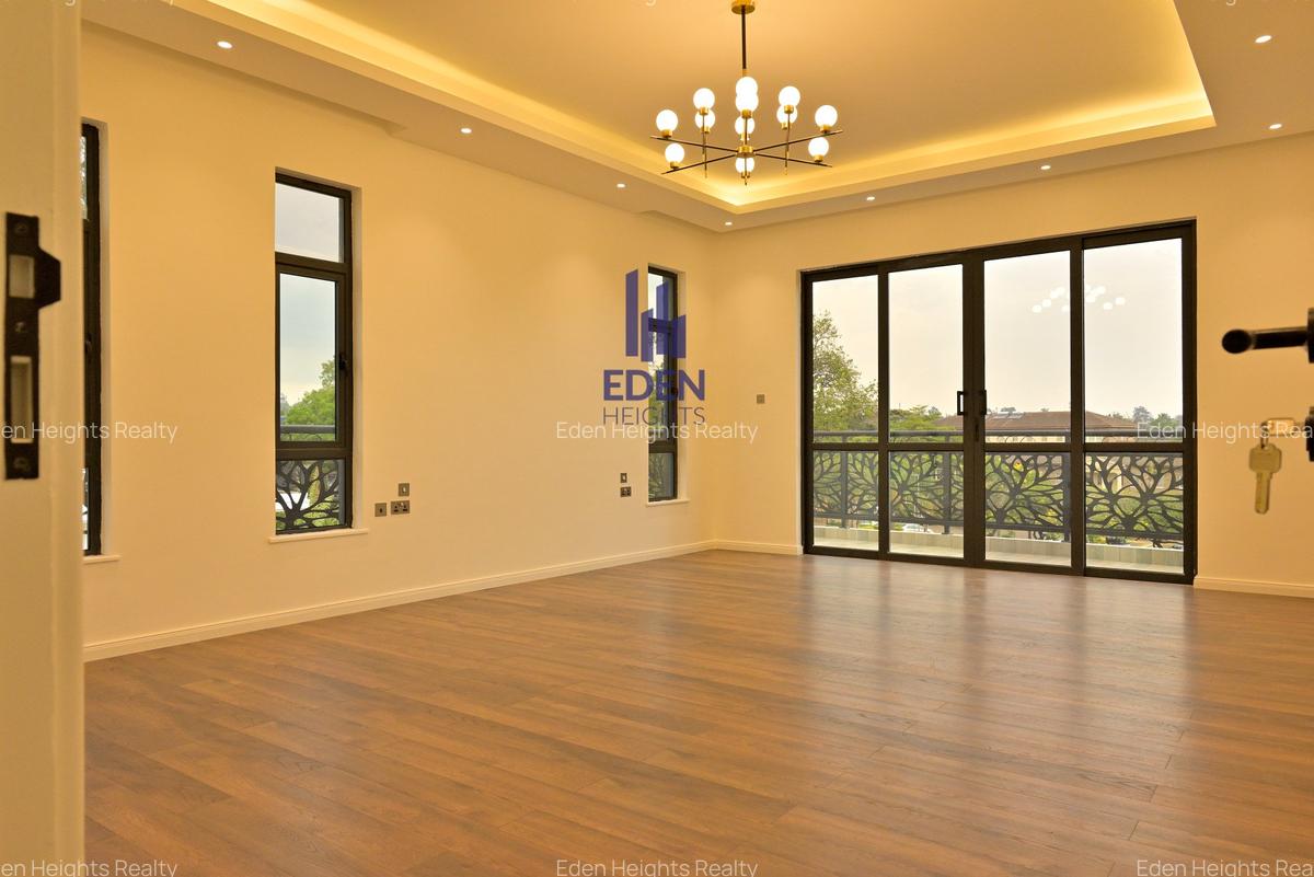 5 Bed Townhouse with En Suite at Mzima - 15