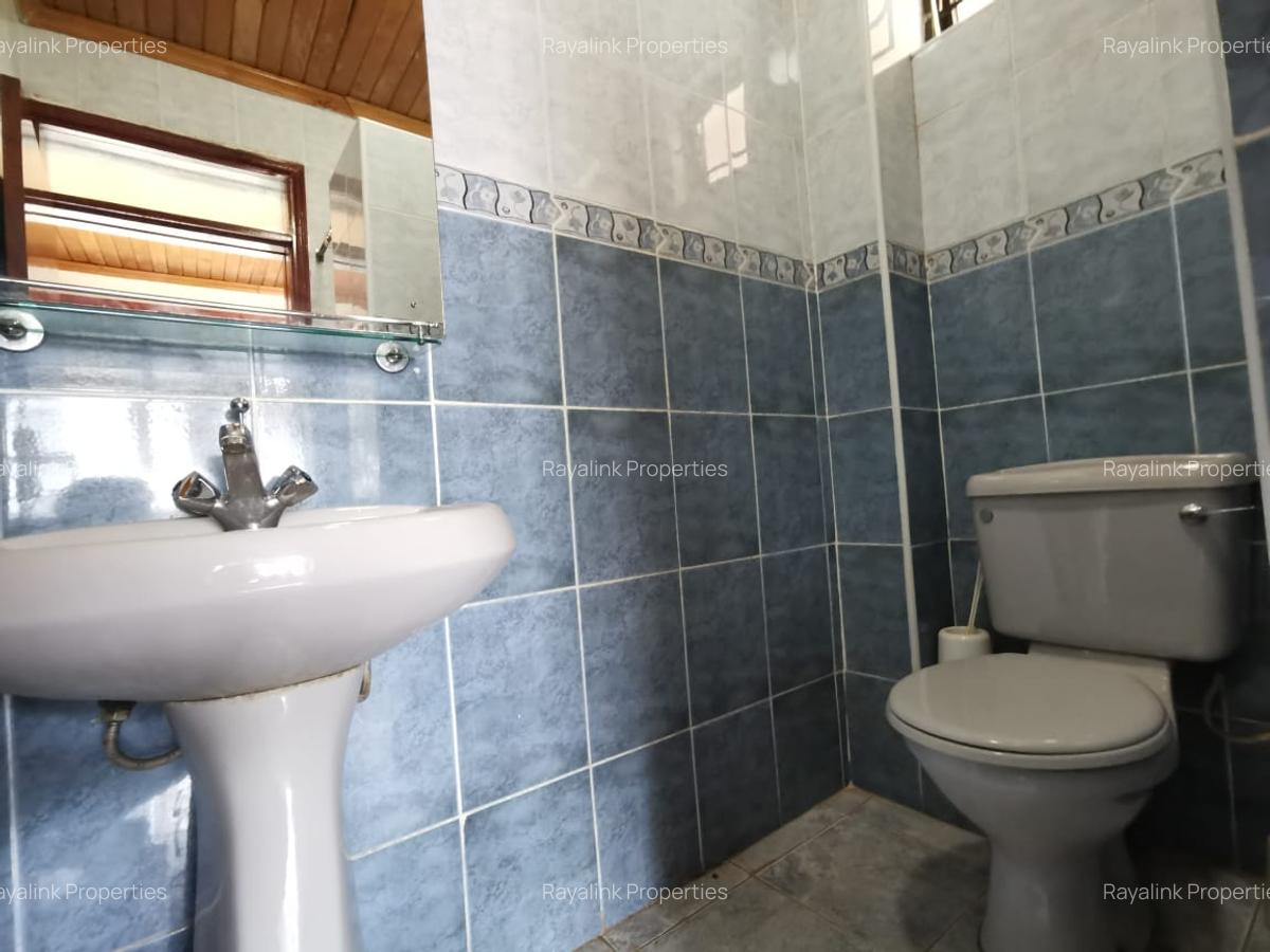 4 Bed Townhouse with En Suite at Eldama Ravine Road - 14