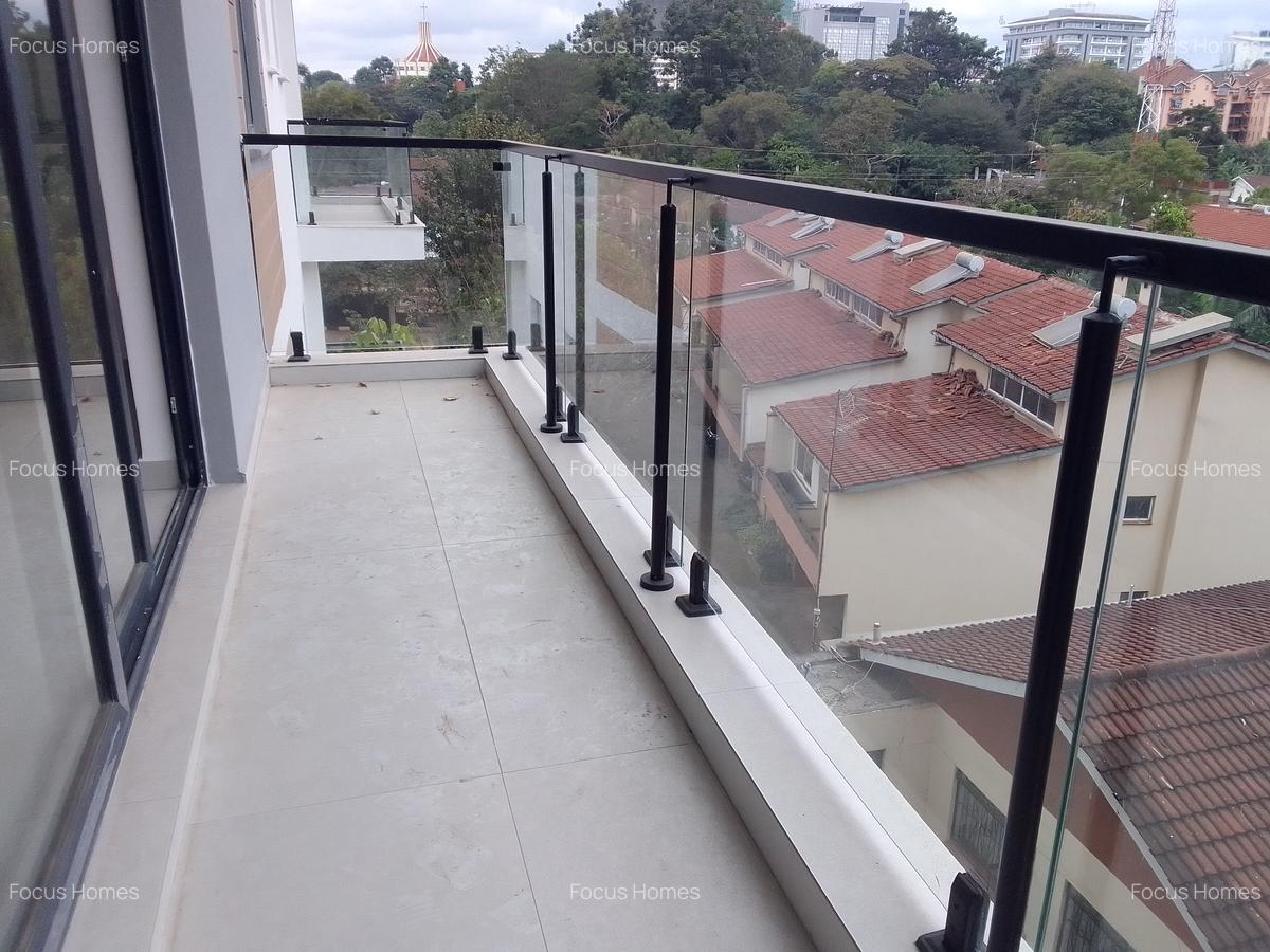 3 Bed Apartment with En Suite in Westlands Area - 1