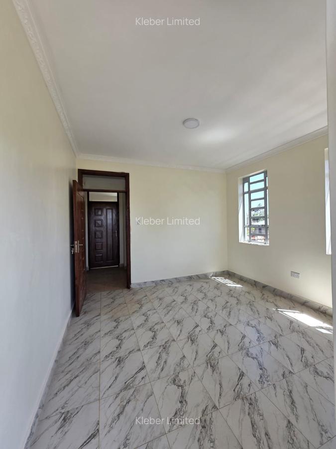 6 Bed House with En Suite in Gikambura - 10