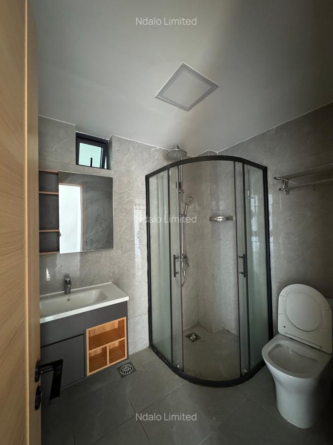 1 Bed Apartment with En Suite at Lavington - 9