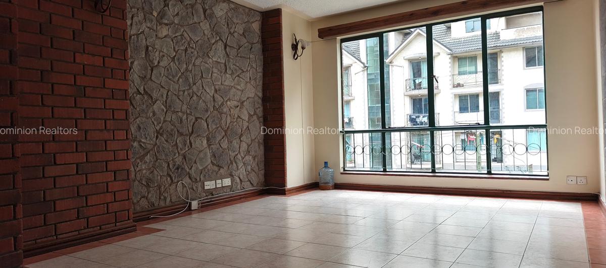 1 Bed Apartment with En Suite at Komo Lane - 7