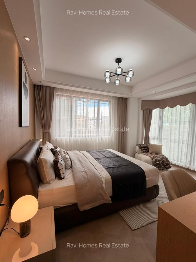 1 Bed Apartment with Swimming Pool in Riverside - 4