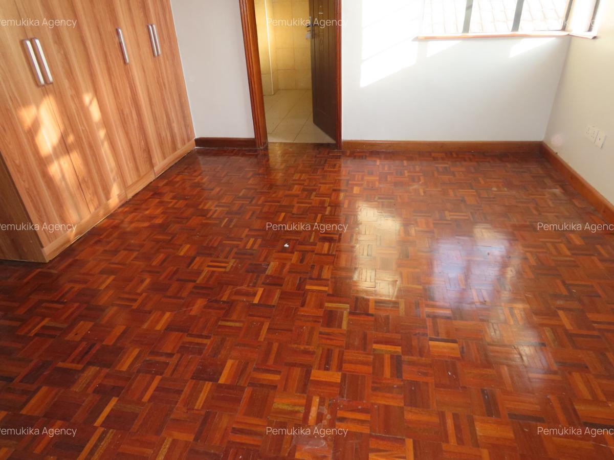 4 Bed Townhouse with En Suite in Karen - 10