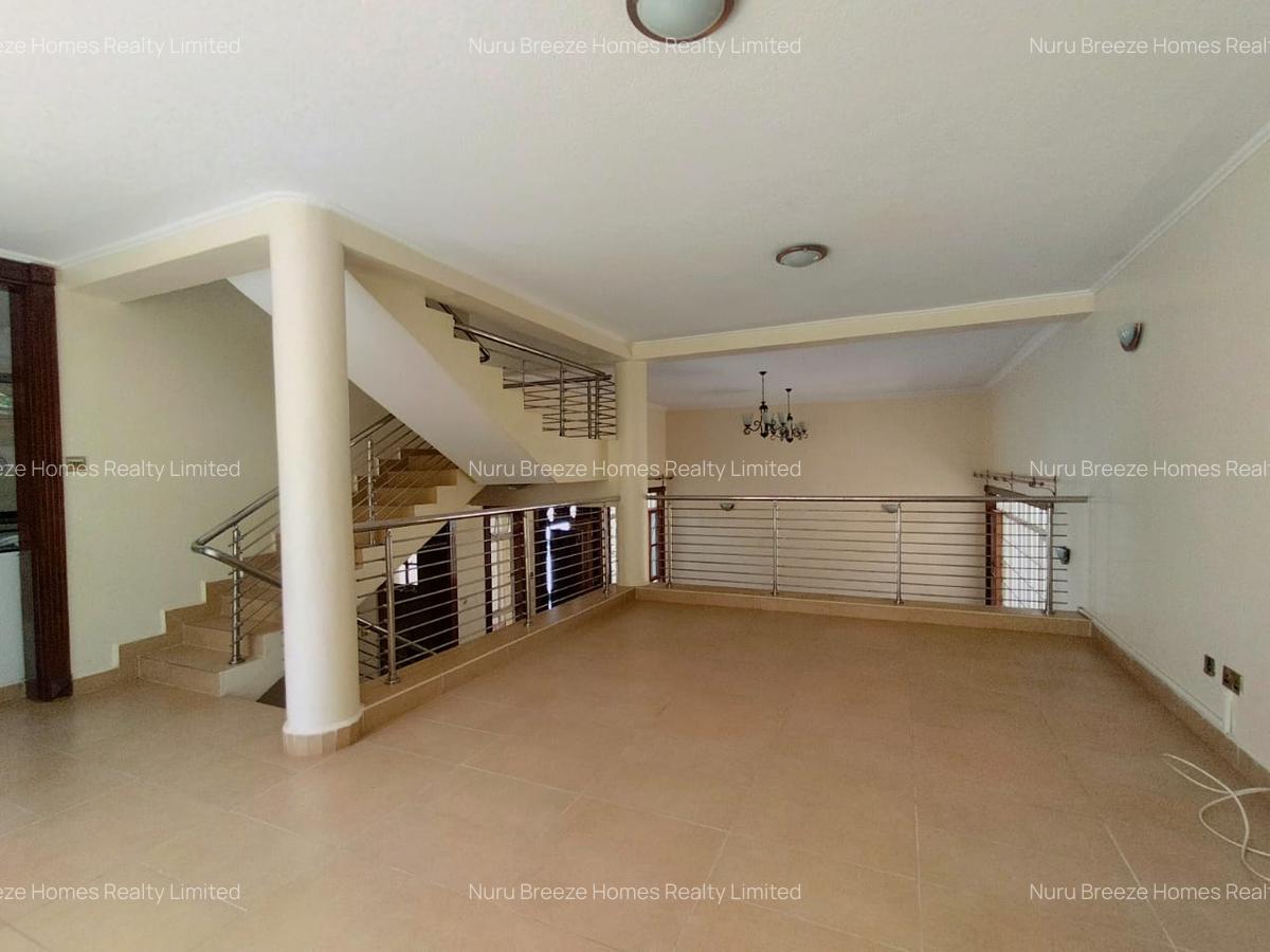 4 Bed Villa with En Suite in Kyuna - 5