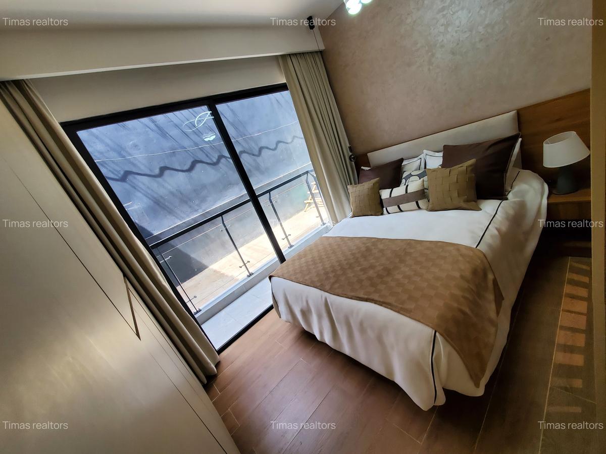 Studio Apartment with En Suite at Westlands - 2