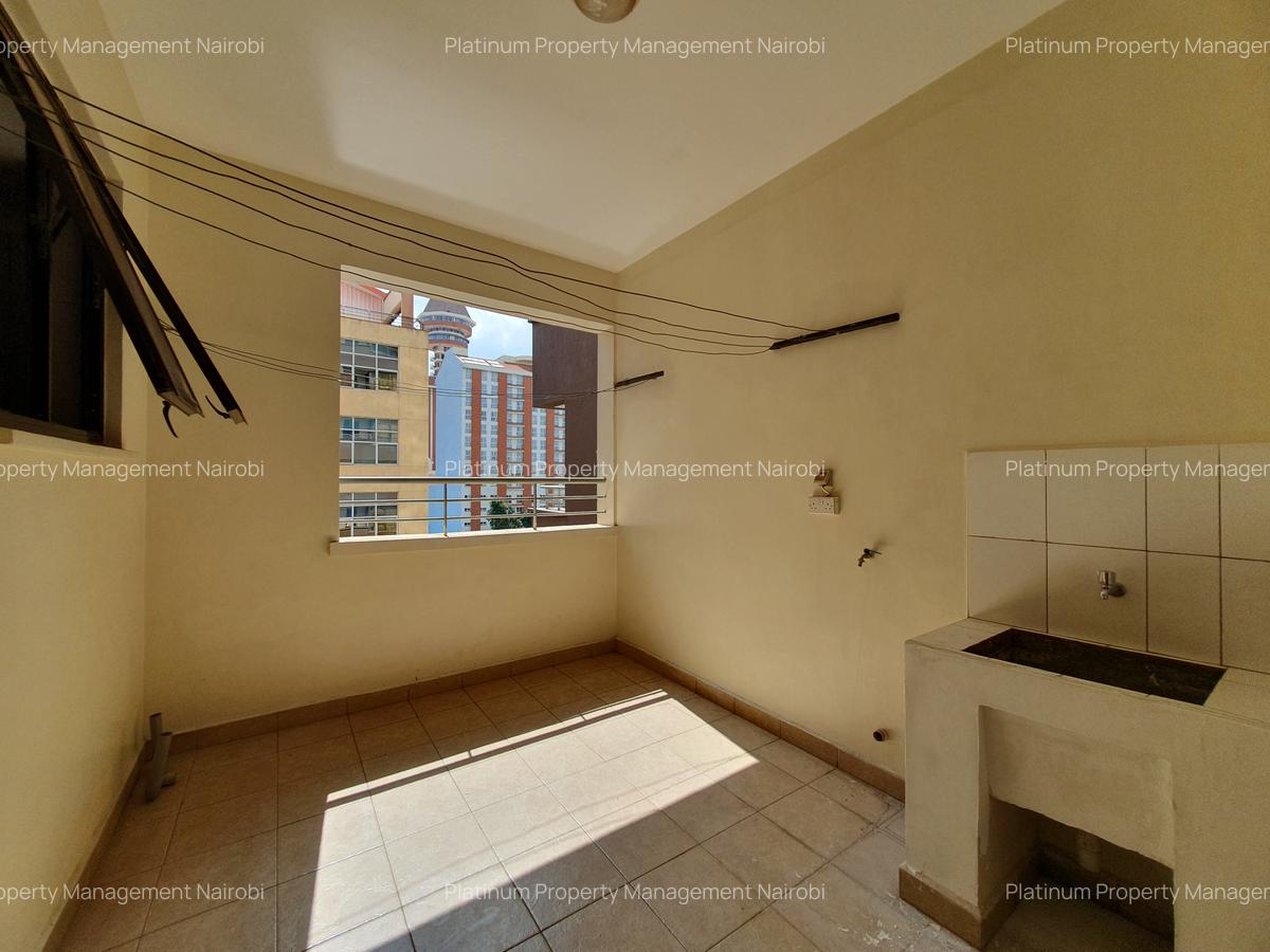 2 Bed Apartment with En Suite at Mpaka Rd - 6