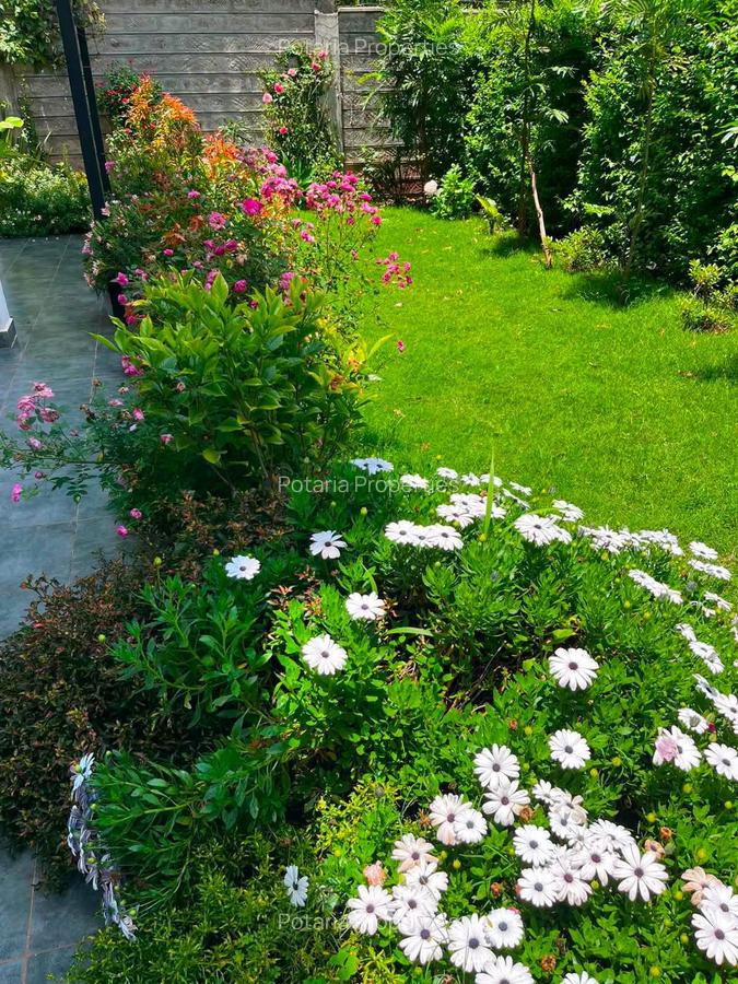 4 Bed Townhouse with En Suite in Kitisuru - 12