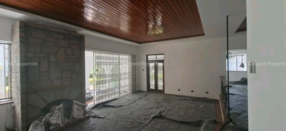 4 Bed House with En Suite in Muthaiga - 4