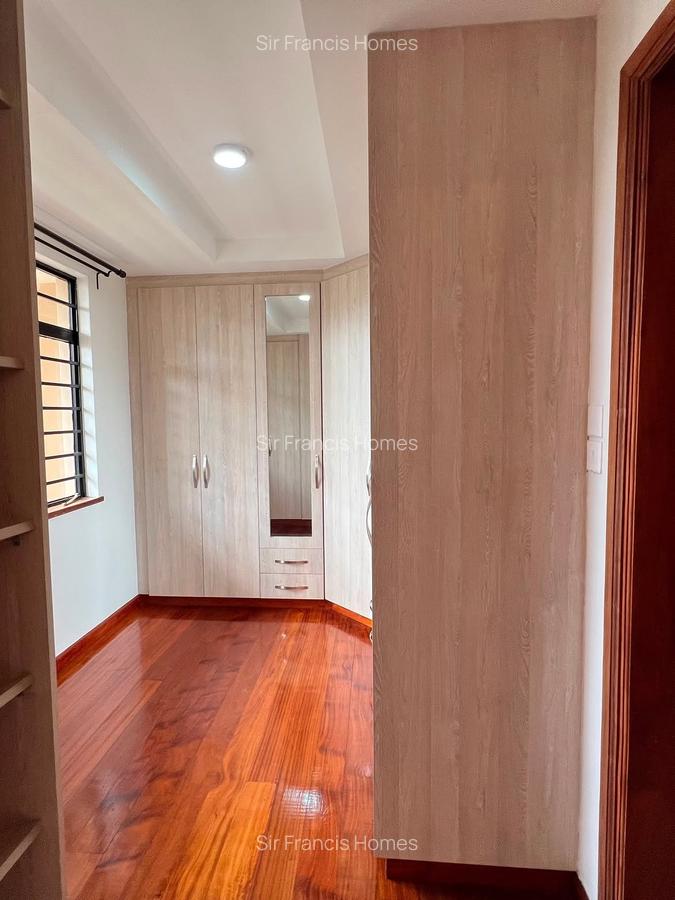 4 Bed House with En Suite in Ruiru - 8