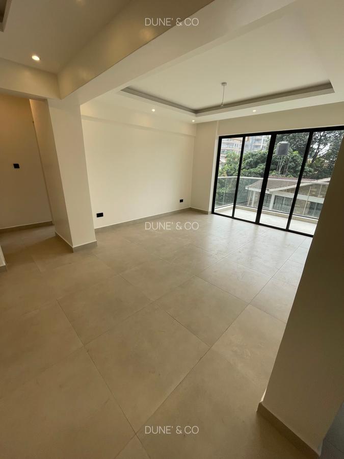 Serviced 2 Bed Apartment with En Suite in Westlands Area - 5