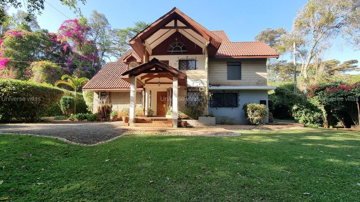 5 Bed Townhouse with Swimming Pool at Karen Road - 4