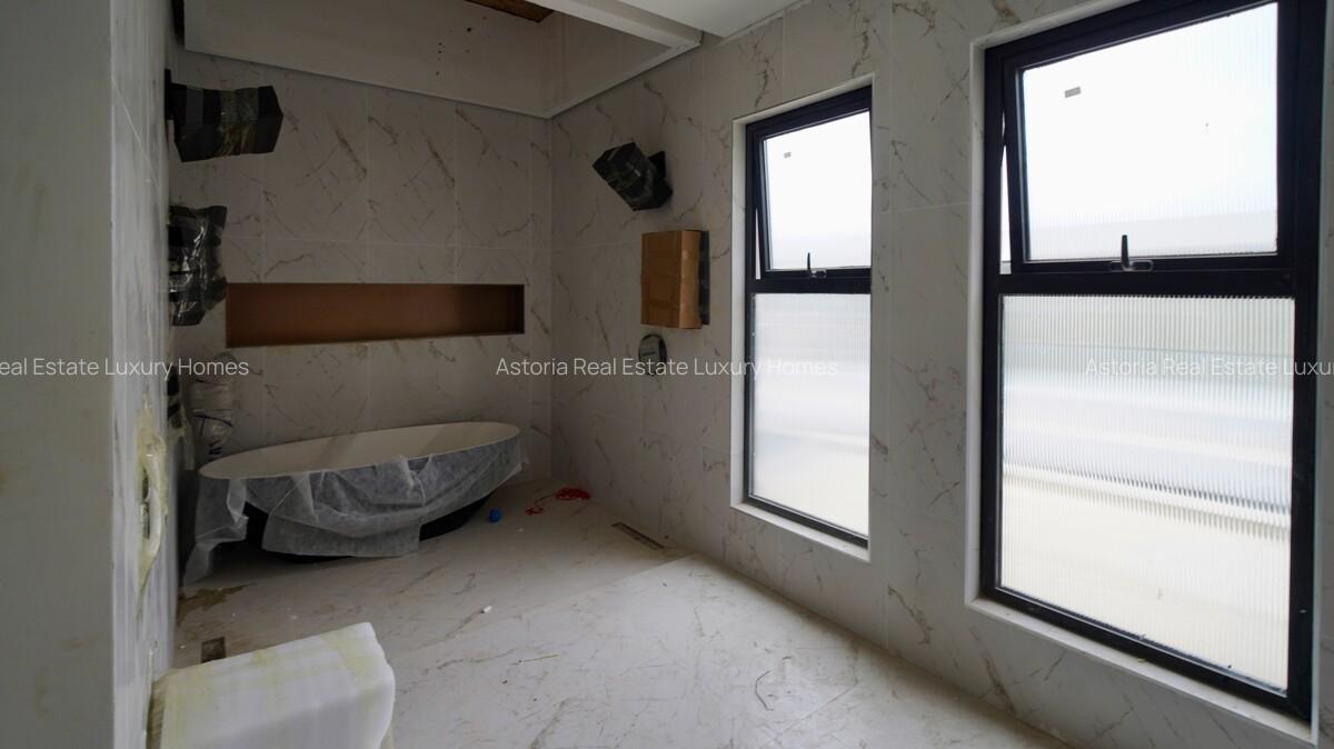 5 Bed Villa with En Suite at 2026-187 5 Bed - 11