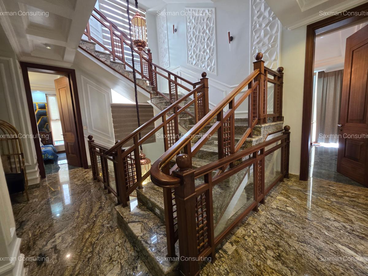5 Bed Villa with En Suite in Lavington - 13