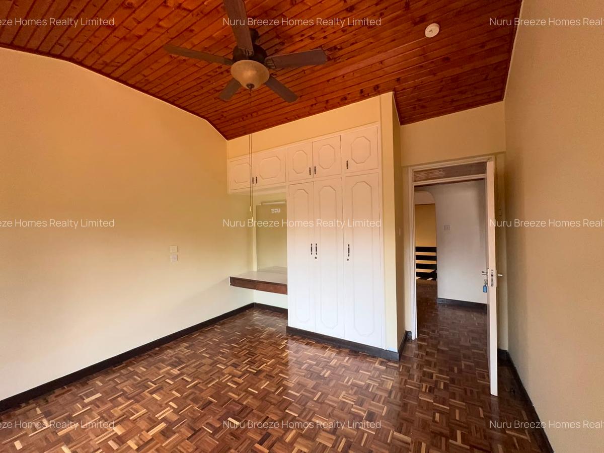 5 Bed House with En Suite in Gigiri - 17