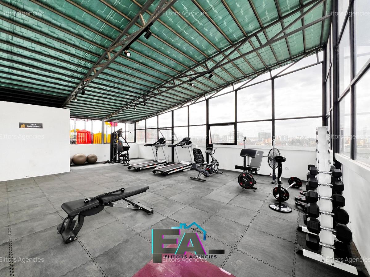 3 Bed Apartment with En Suite at Lantana Road - 17