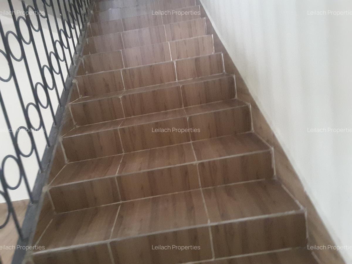 3 Bed House with En Suite in Ongata Rongai - 12