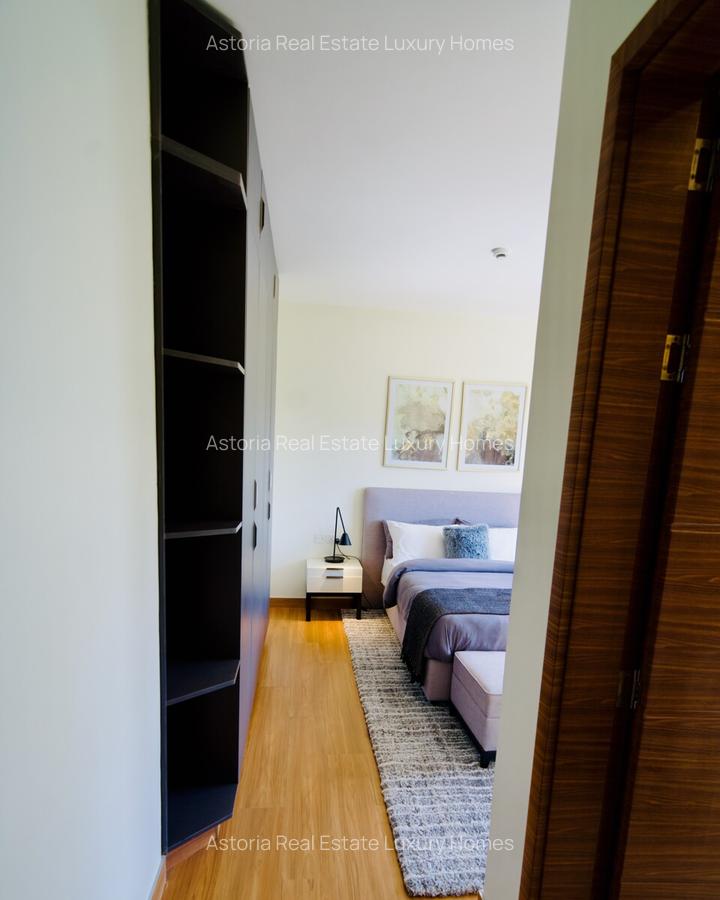 3 Bed Apartment with En Suite at 2026-385 - 1
