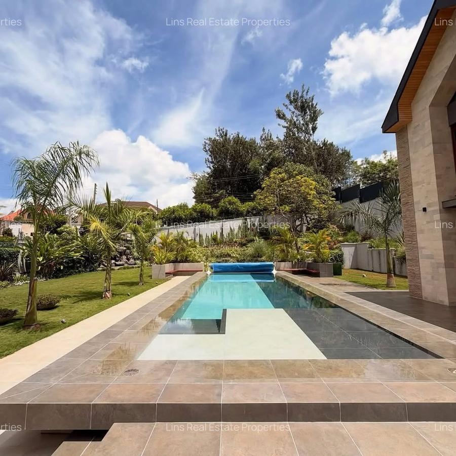 4 Bed House with En Suite in Runda - 1