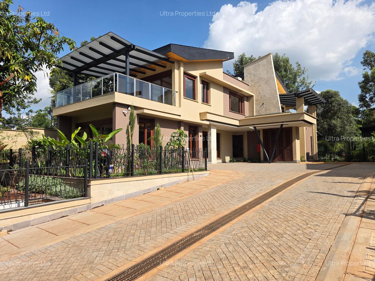 4 Bed Townhouse with En Suite in Runda - 1