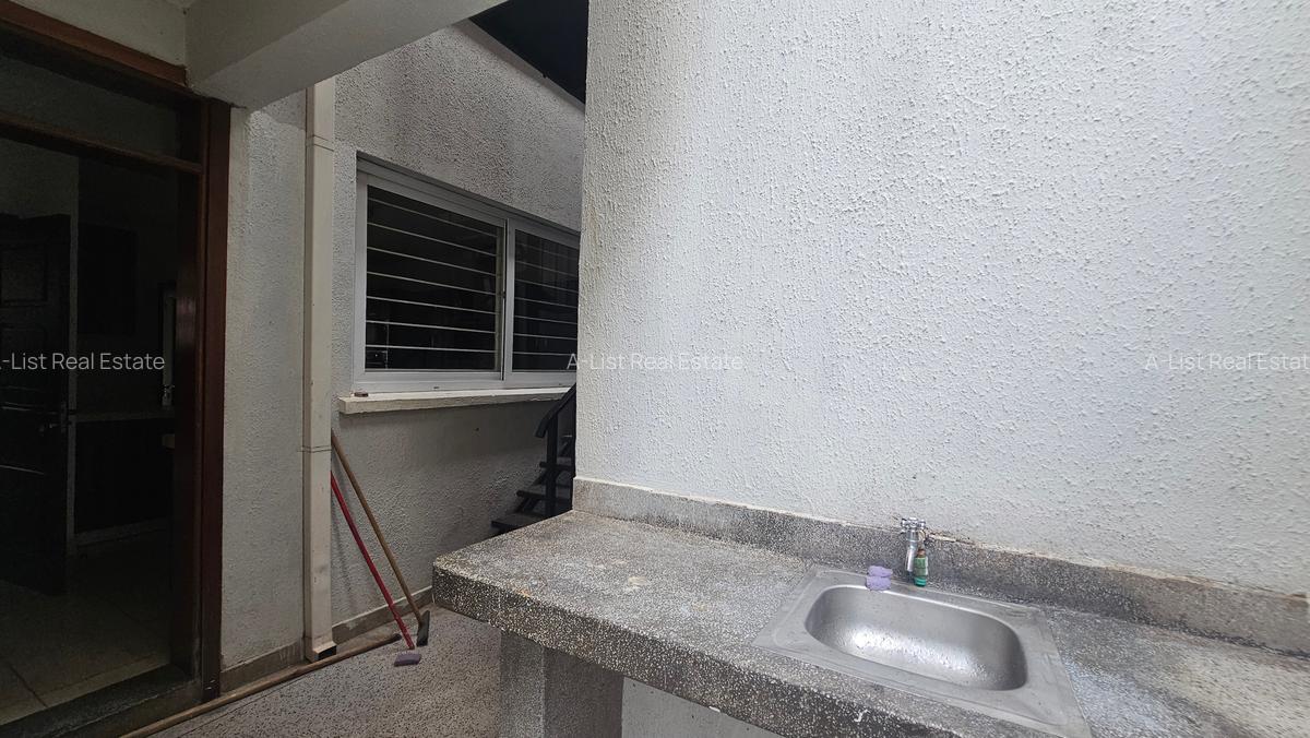 5 Bed Villa with En Suite at Amboseli Road - 19