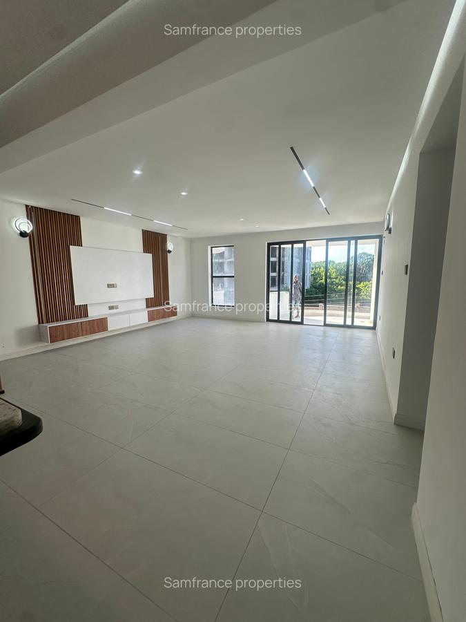 3 Bed Apartment with Swimming Pool at Customs Road - 8