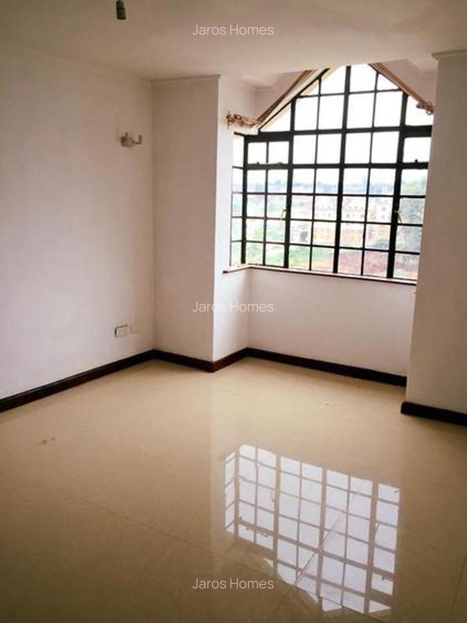 2 Bed Apartment with En Suite at Waiyaki Way - 10