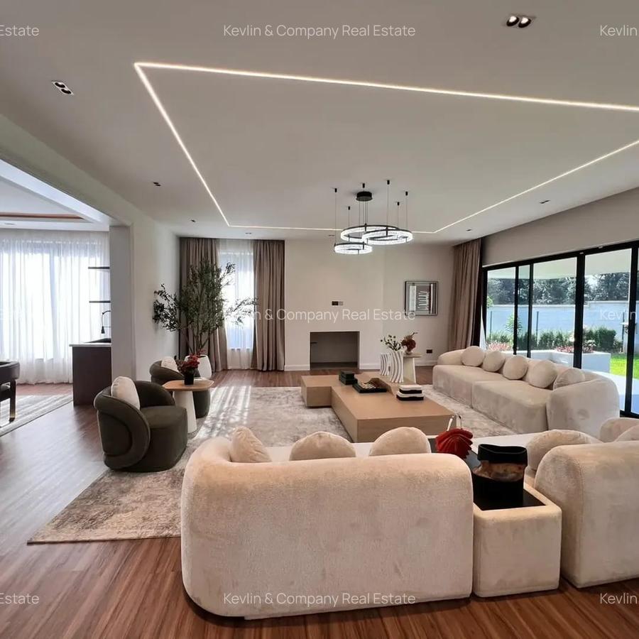 5 Bed Villa with En Suite in Runda - 5