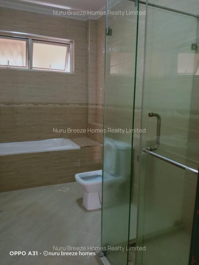 3 Bed Apartment with En Suite in Brookside - 11