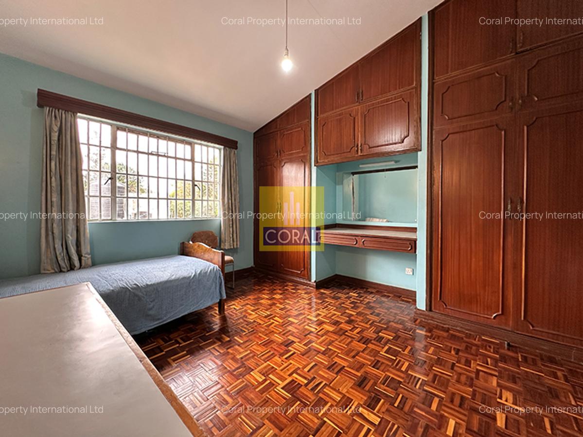4 Bed Townhouse in Westlands Area - 12