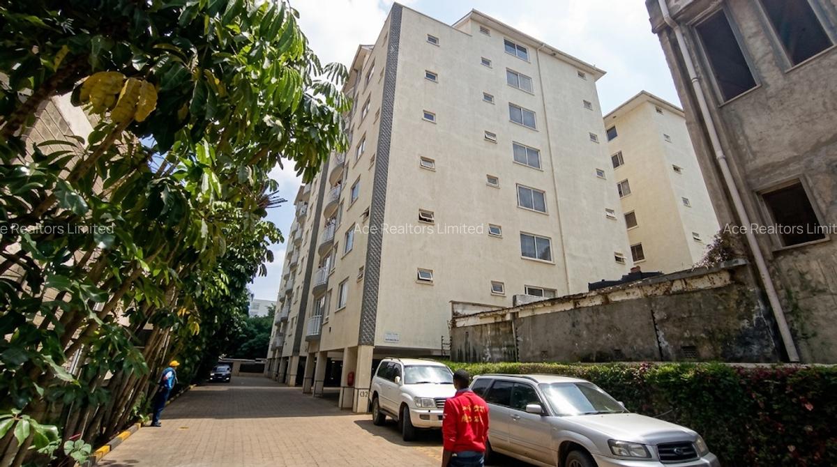 3 bedroom apartment for rent — image 1 of 12