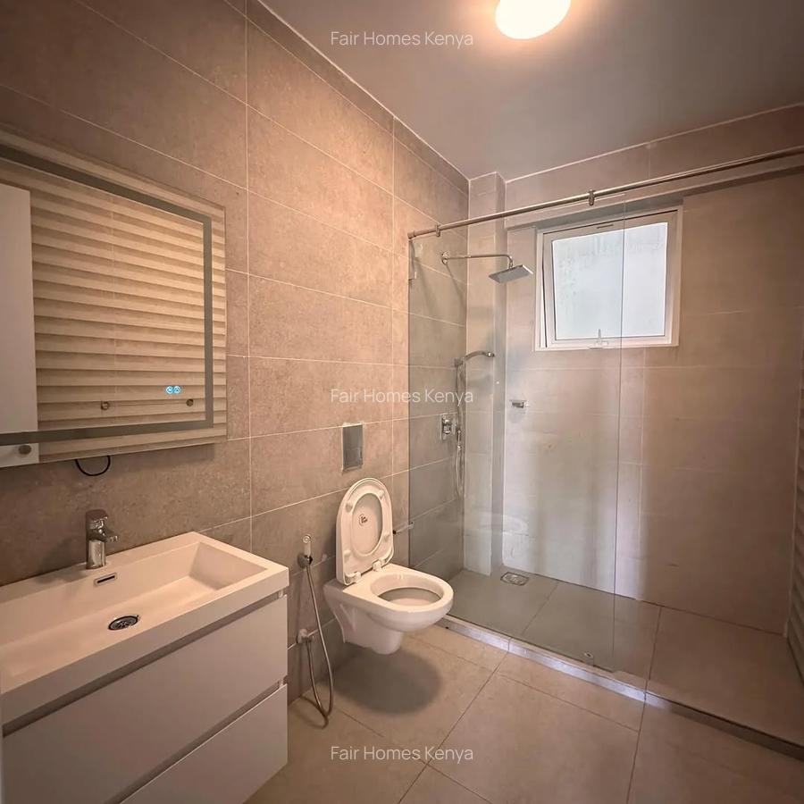 2 Bed Apartment with En Suite at Othaya Road - 4