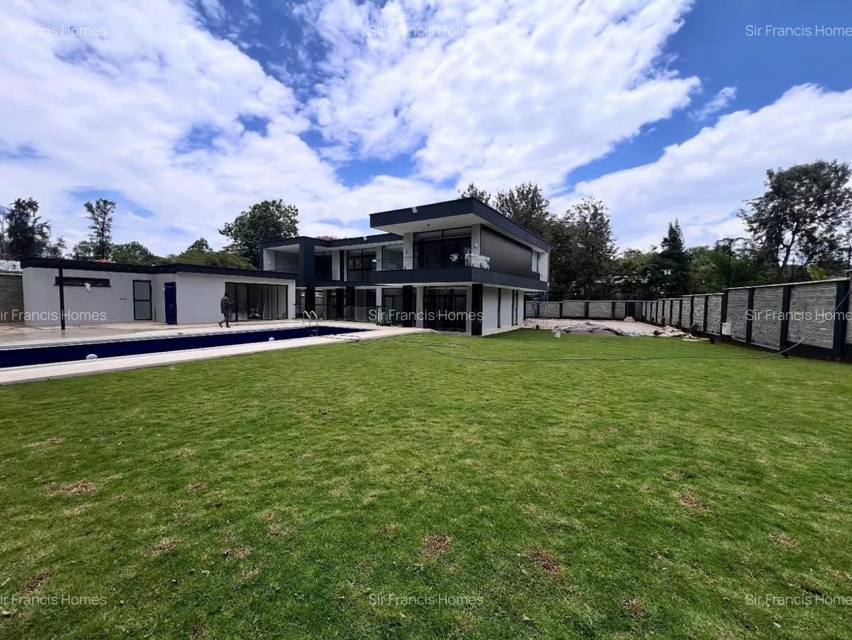 5 Bed Villa with En Suite at Nyari - 10